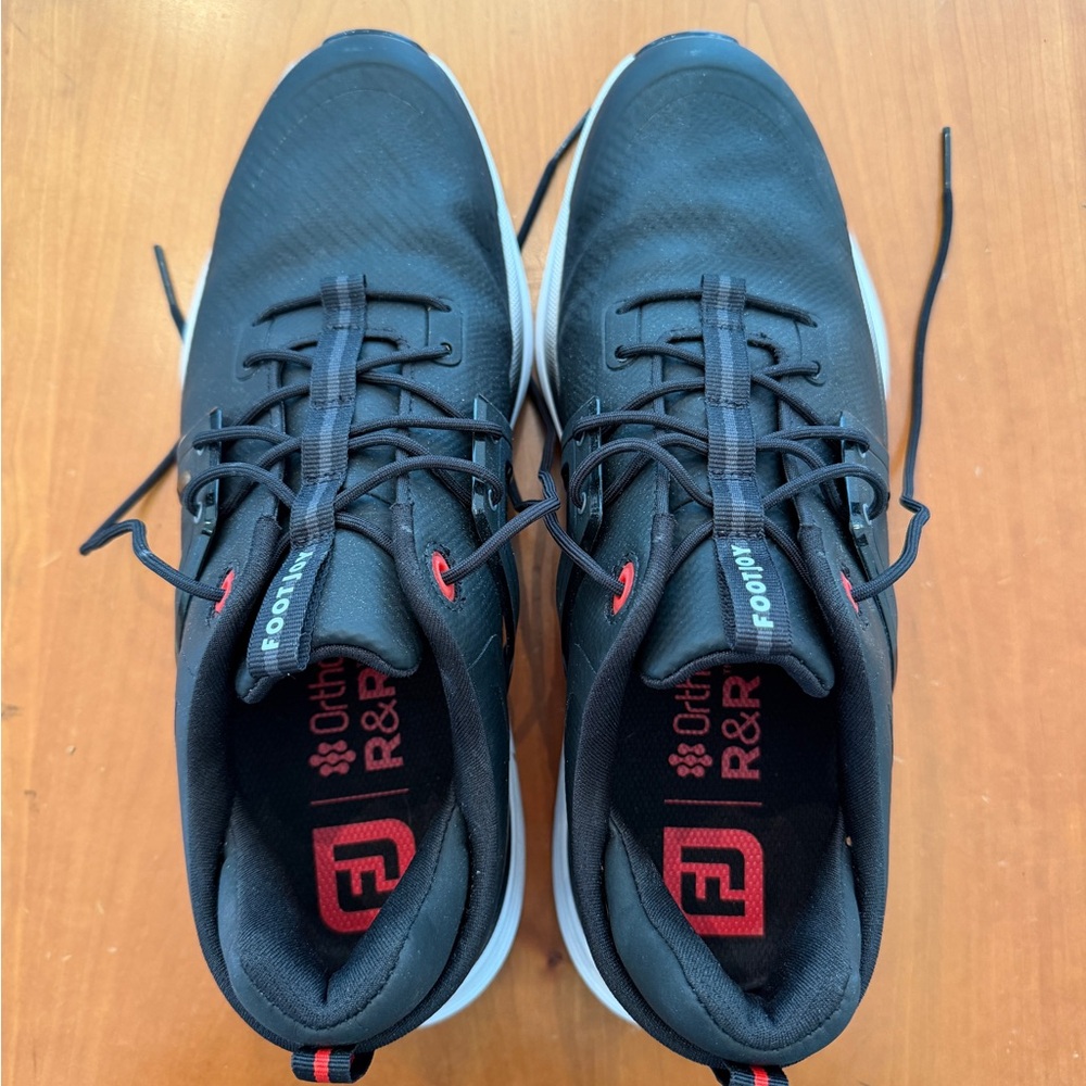 Men's Footjoy Black and Red Golf Shoes - Picture 3 of 3